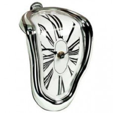 Salvador Dali Eriyen Saat Melting Clock